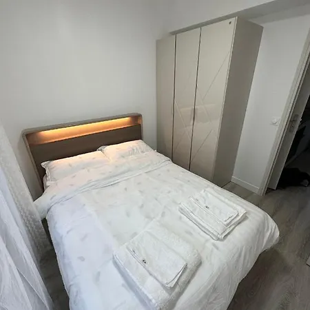 Apartment Studio 12 Paris