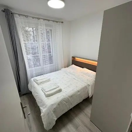 Apartment Studio 12 Paris